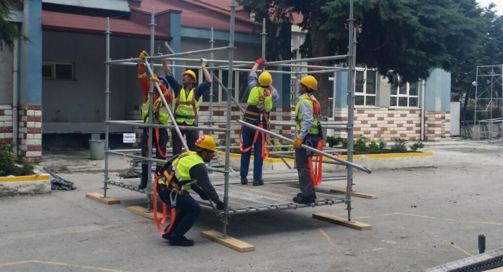 Belge için ter döktüler