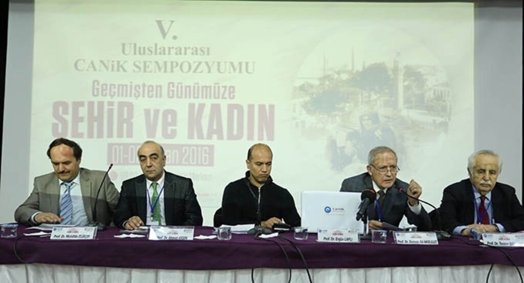 Bilim insanları Canik’te buluştu