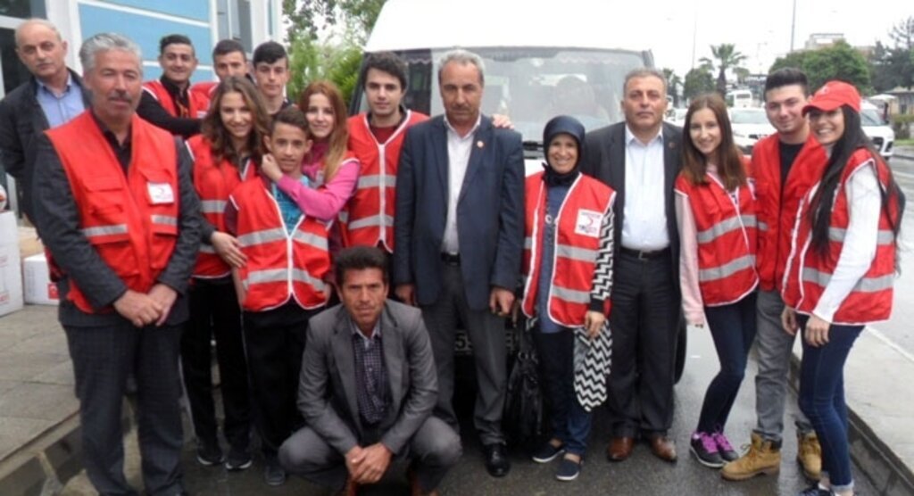 'Bir Oyuncak bir Gülücük Kampanyası' çocukların yüzünü güldürdü