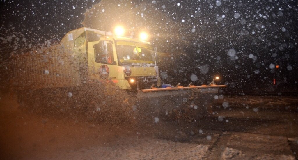 Bolu Dağı'nda kar yağışı