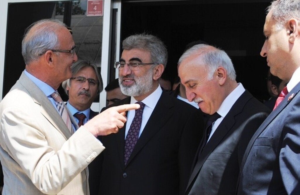 Başkan Yılmaz : Enerji Bakanı Taner Yıldız ile Görüştü