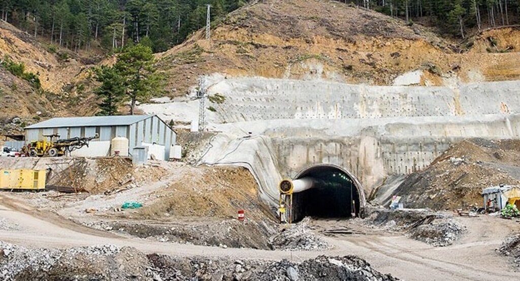 Bu tünelle 4 dakikada 'iklim' değişecek
