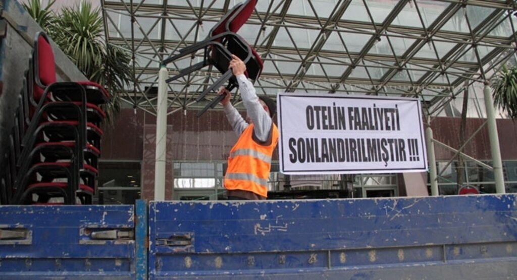 Büyük Samsun Oteli'nin tahliyesine başlandı