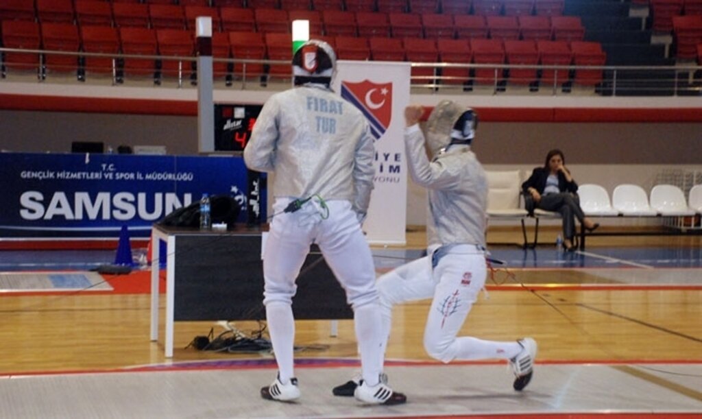 Büyükler Kılıç Türkiye Şampiyonası Başladı