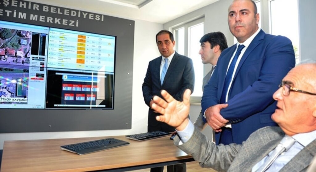 Büyükşehir hizmetleri uzay teknolojisi ile izleyecek