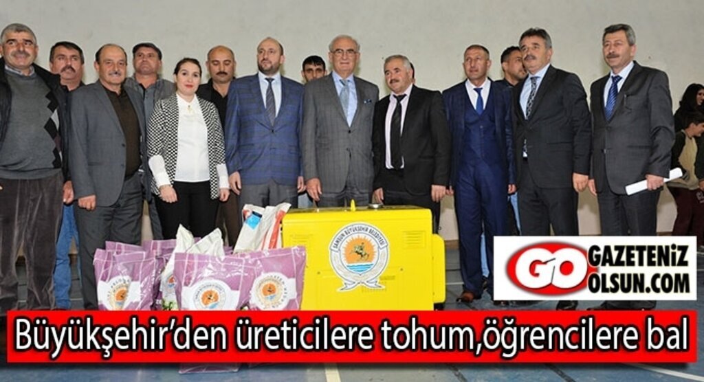 Büyükşehir’den üreticilere tohum öğrencilere bal