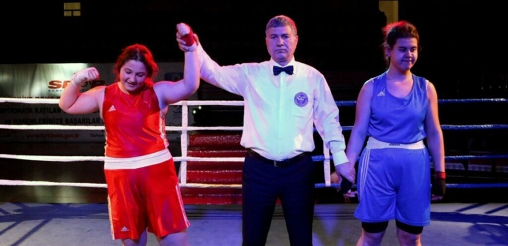 Canik Belediyespor Boks Takımı'ndan büyük başarı