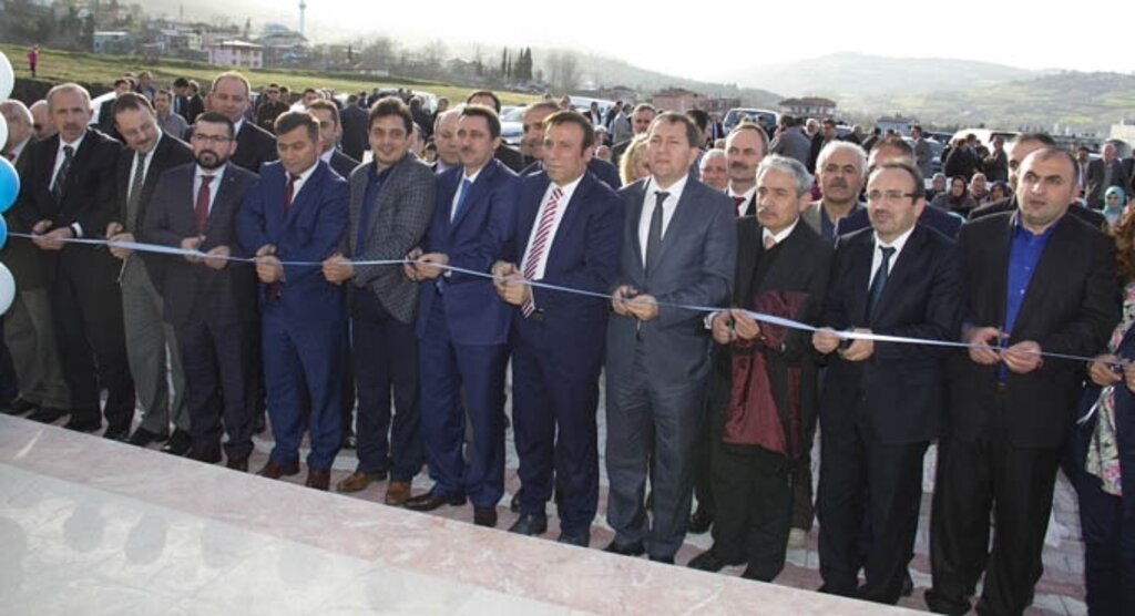 Canik İmam-Hatip'e görkemli devir teslim töreni