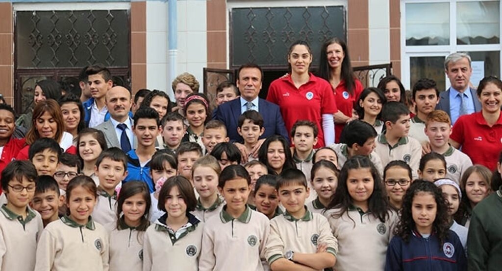 Canik'te spor buluşmaları sürüyor