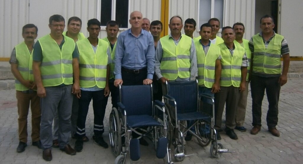 Canik'ten engellilere 17 tekerlekli sandalye