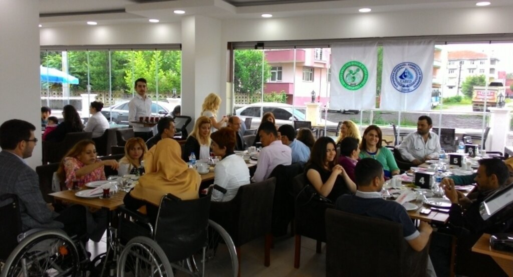 Çarşamba Bedensel Engelliler Derneği'nden dayanışma yemeği