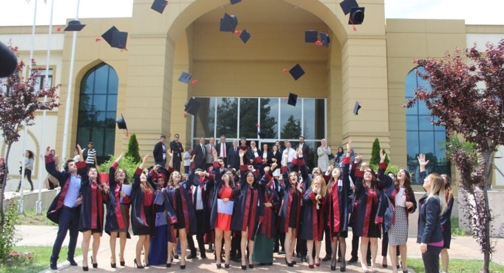 Çarşamba’da mezuniyet töreni