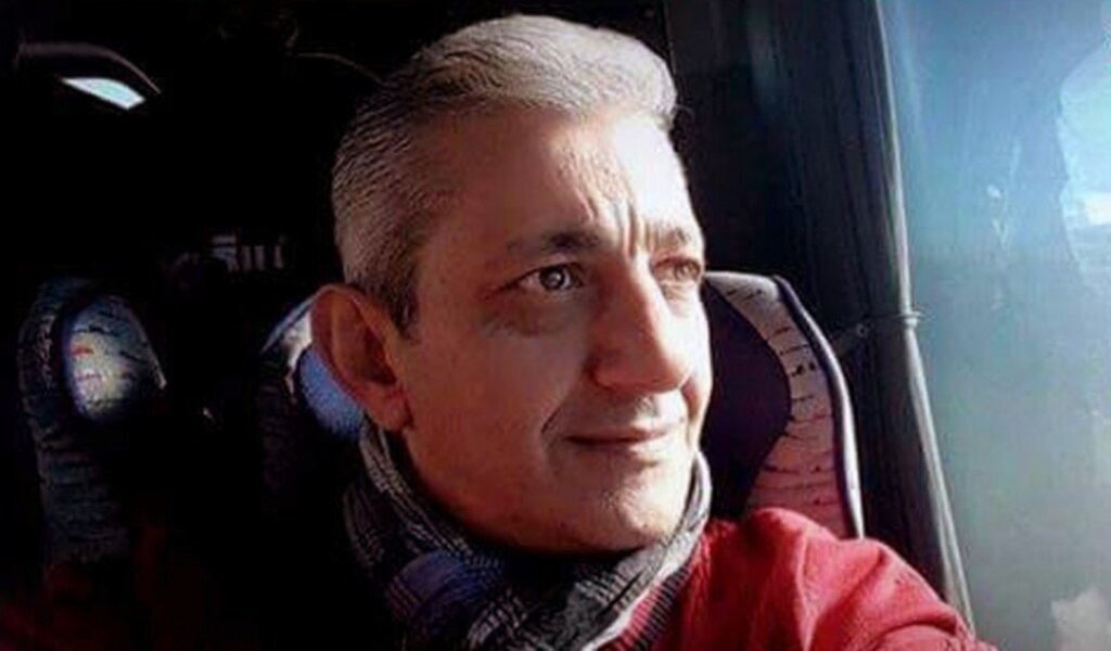 Cihan Altuncu sevenlerini yasa boğdu