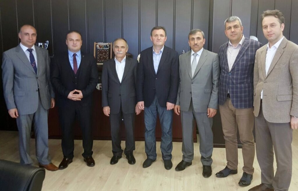 Cihannüma Derneği'nden Rektör Akan'a ziyaret