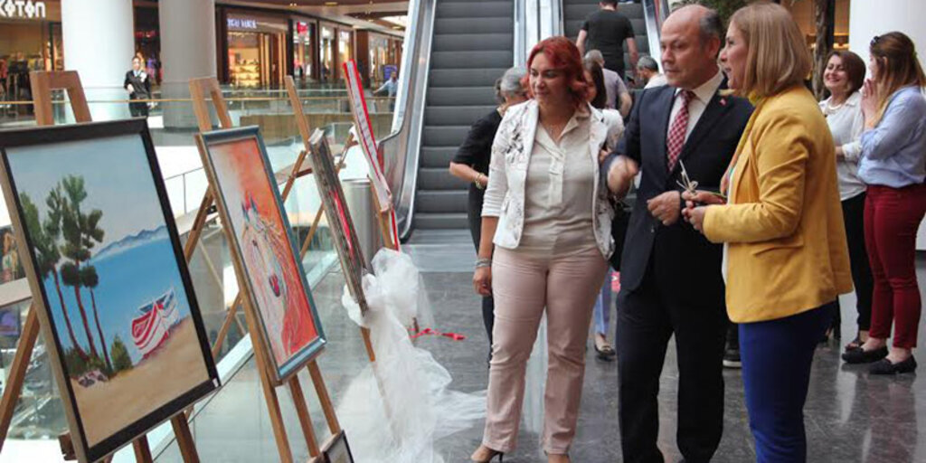 Çocuklardan 'Vatan' konulu resim sergisi 