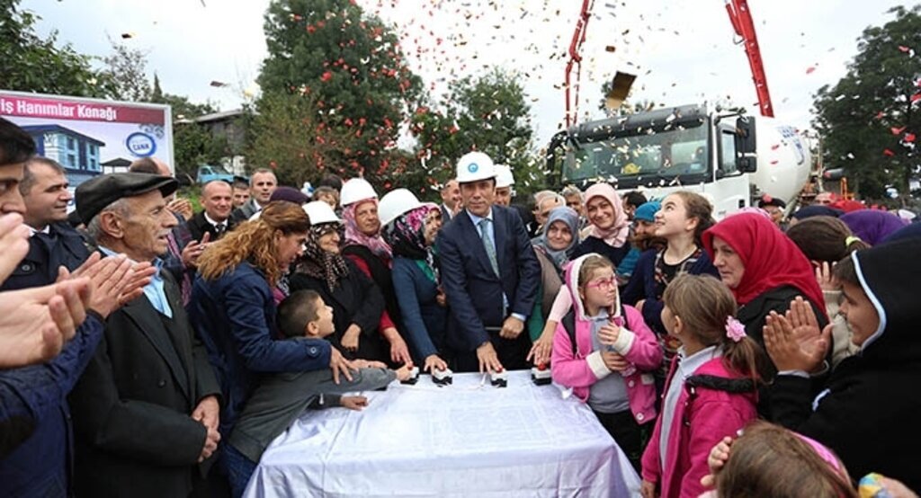 Devgeriş Mahallesi’nde Hanımlar Konağı’nın temeli atıldı