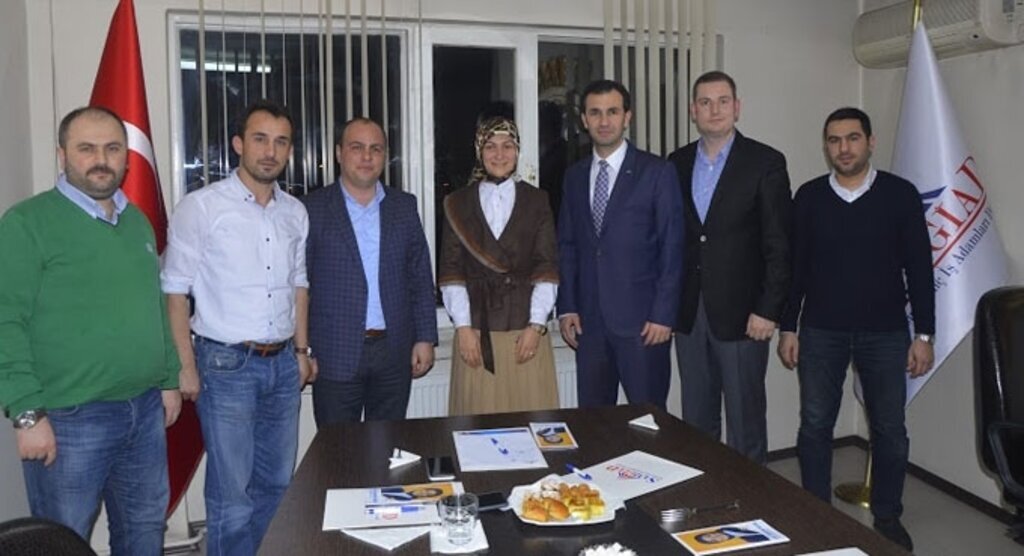 Elif Coşkun Bilgin: Gençler için projeler üreteceğim