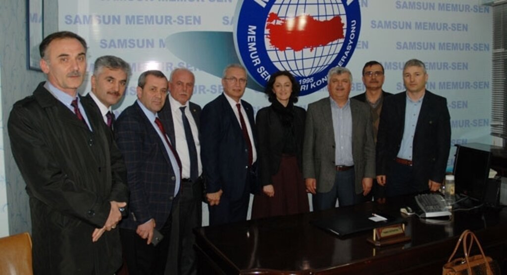 Emine Karaçuha Yılmaz'dan Memur-Sen'e ziyaret