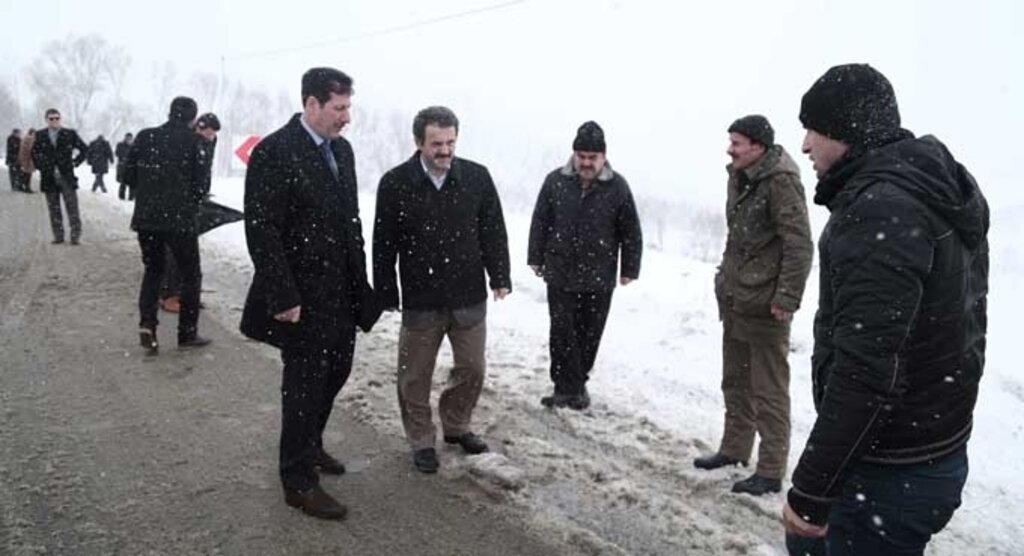 Erdoğan Tok karla mücadele mesaisinde