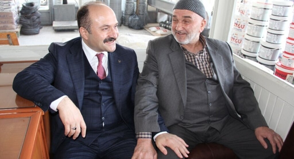 Erhan Usta: Ekonomide üretim azalıyor, beklentiler kötüleşiyor