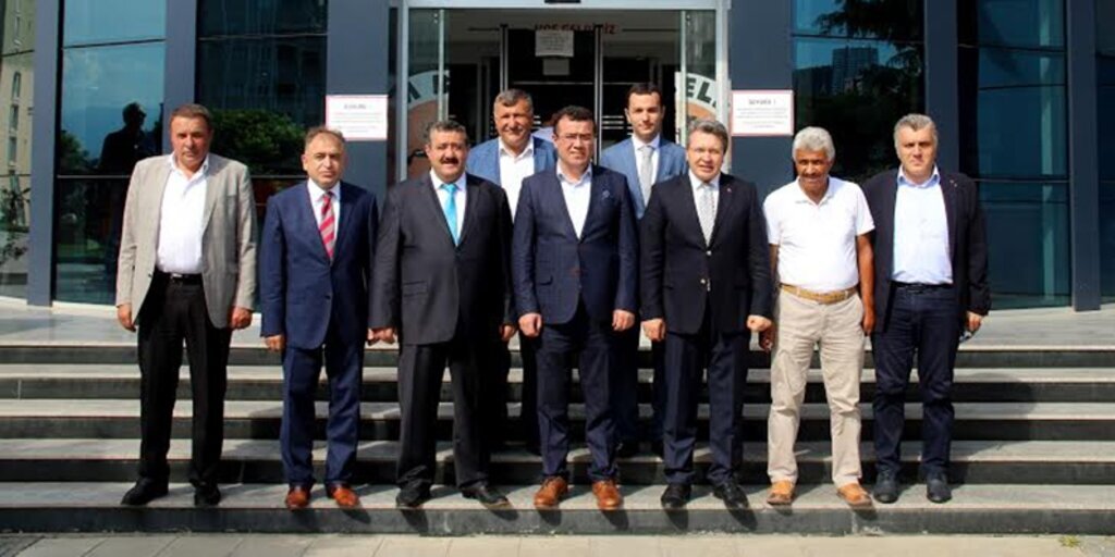 Feramuz Üstün’den Atakum’a ziyaret