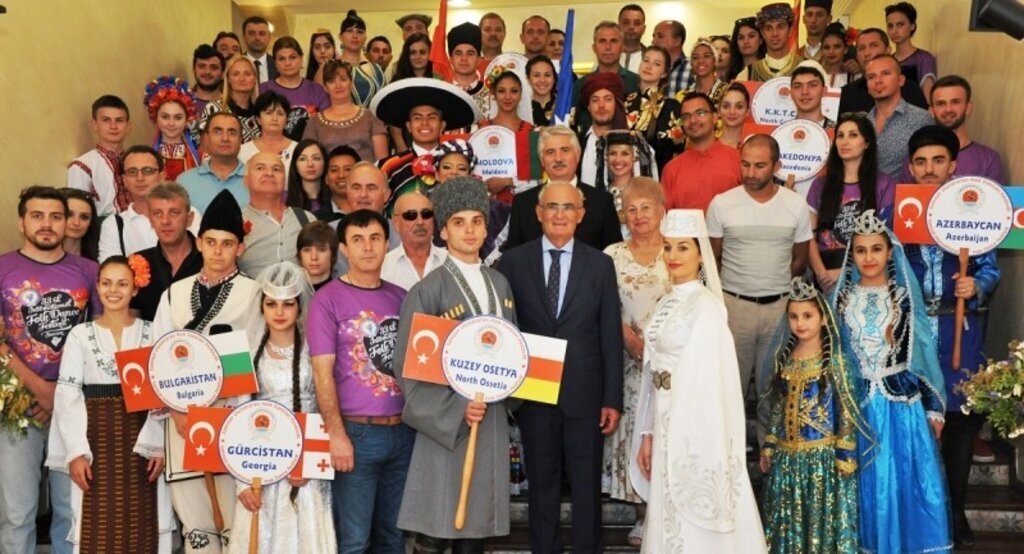 Festival ekiplerinden Başkan Yılmaz’a başsağlığı mesajı