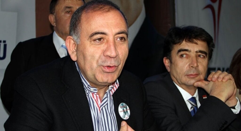 'Fethullah Gülen hakkında yakalama kararının çıkarılması sürpriz değil'