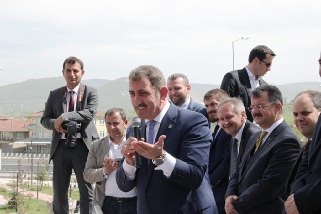 Fuat Köktaş: En üstün hizmet insana olan hizmettir