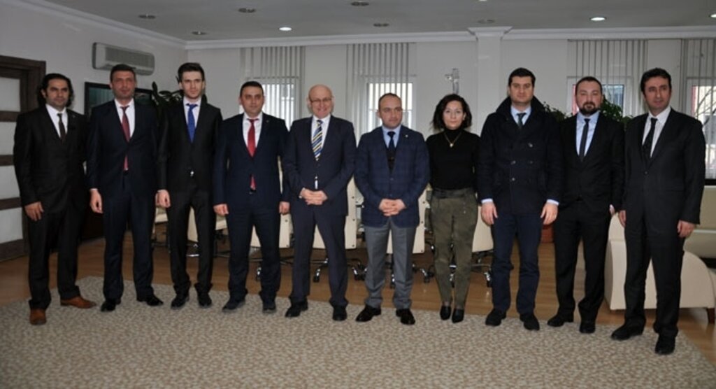 Genç Girişimcilerden Başkan Kul’a Ziyaret