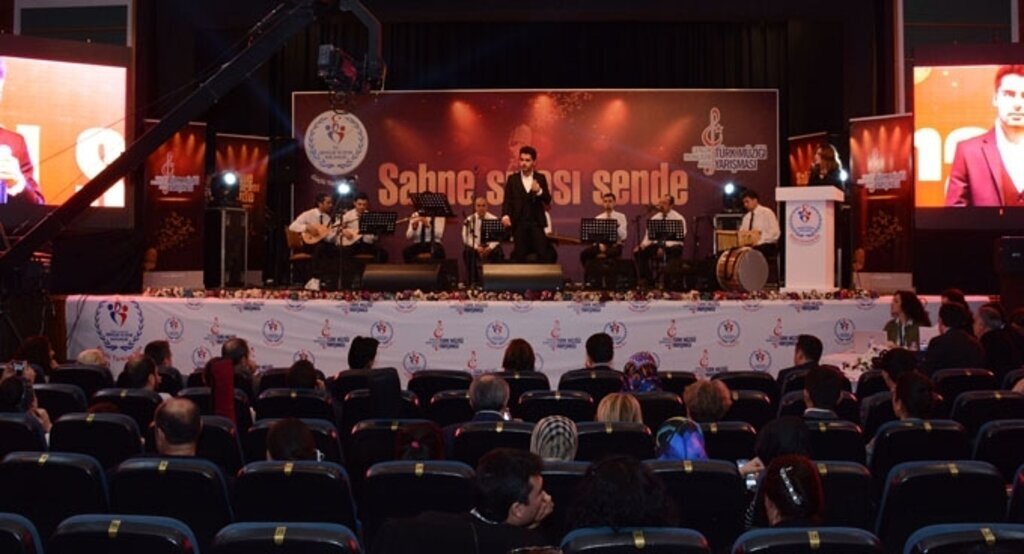 Gençlik Merkezleri Arası Türk Müziği Yarışması Büyük İlgi Görüyor