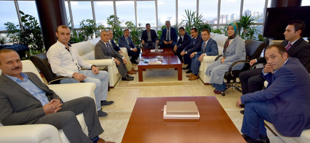 HAK-İŞ'ten tebrik ziyareti