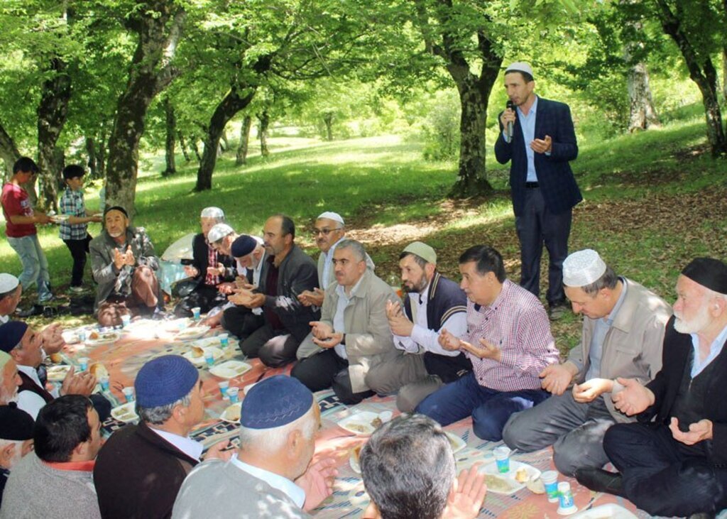 Havza'da afetlerden korunmak için kurban kesildi