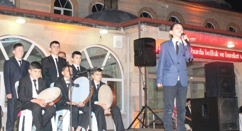 Havza'da genç hafızlar ilgi odağı oldu