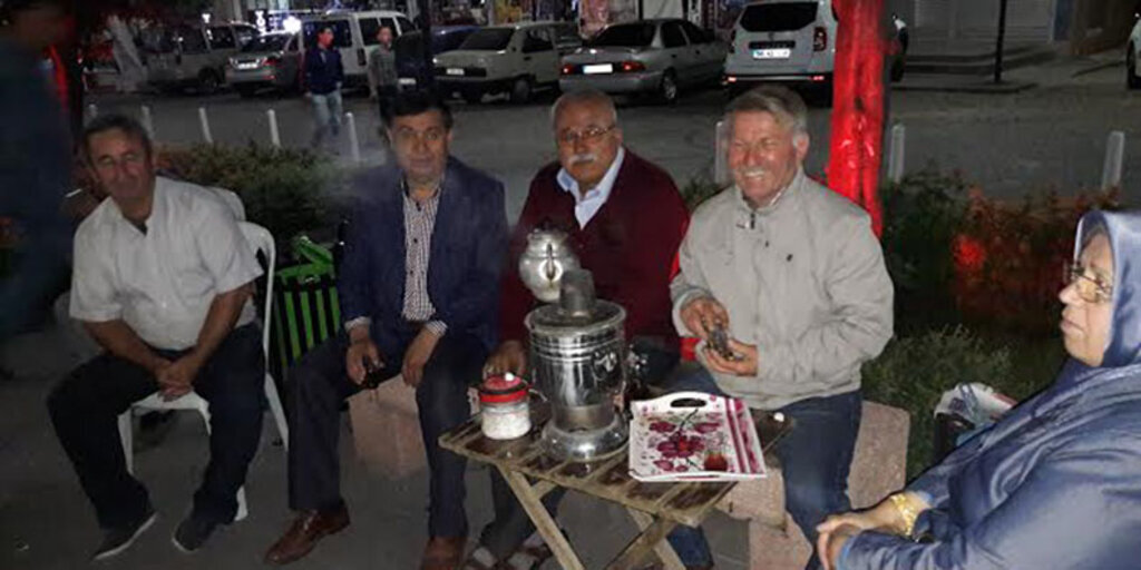 Havza'da nöbete ailelerde katılıyor