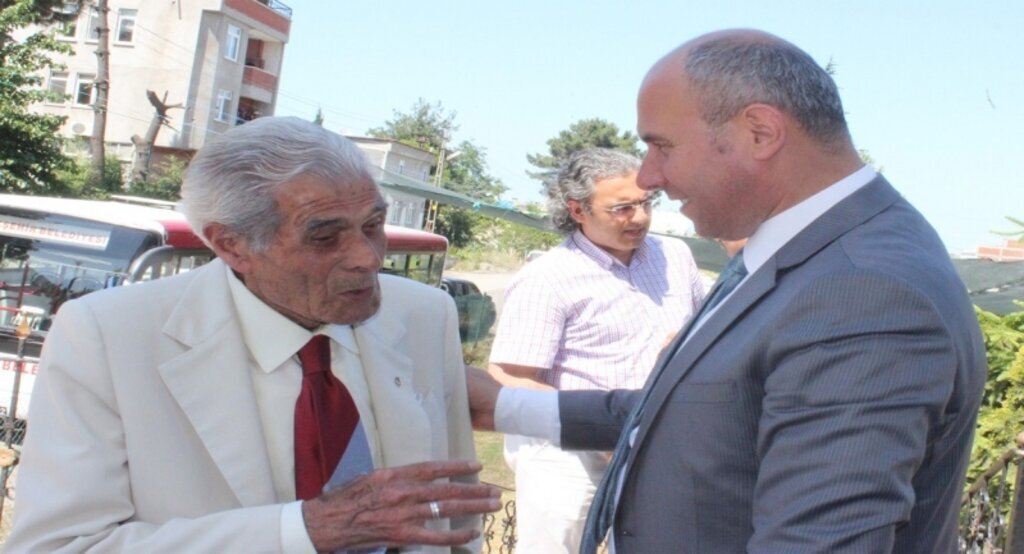 Huzurevi sakinleri Atatürk Evi Müzesini ziyaret etti