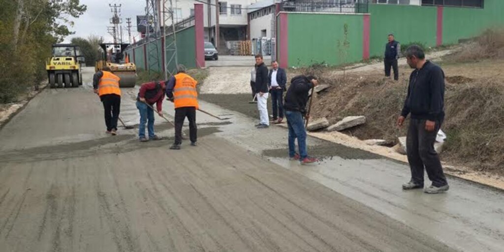 İkiz: 'Büyükşehir ile birlikte hizmetlerimize devam ediyoruz'