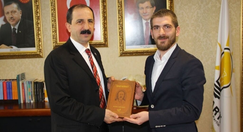 İl Gençlik Kolları'ndan Başkan Göksel'e 'Hayırlı Olsun' ziyareti