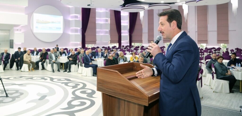 İlkadım Belediye Başkanı Erdoğan Tok muhtarları ağırladı