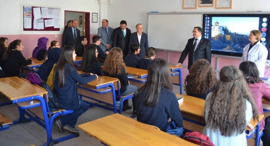 İlkadım Kaymakamı Atlamaz'dan okul ziyareti