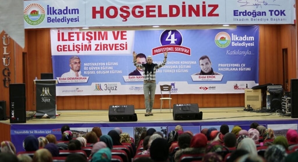 İlkadım'da 'İletişim ve Gelişim Zirvesi'