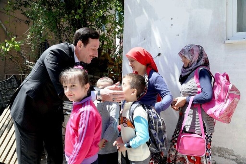 İlkadım'da Köşe Bucak Temizlik...Sokaklar Pırıl Pırıl