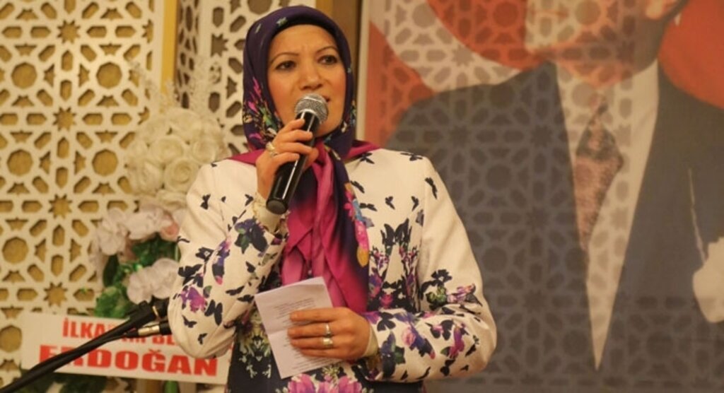 İlkadım'da 'Söz'ün Özü, Şiir'in Gücü' Söyleşisi