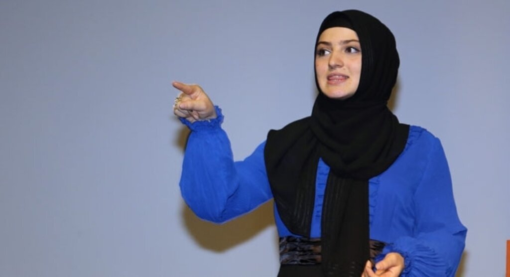 İşitme engellilerin dünyasına 