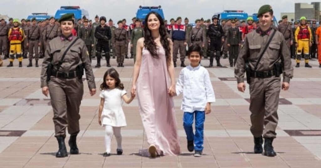 Jandarma Şiddetin Karşısında, Kadınların yanında