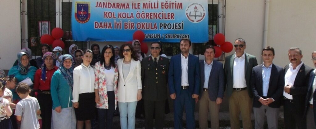 Jandarma'nın 'eğitim aşkı' dinmiyor
