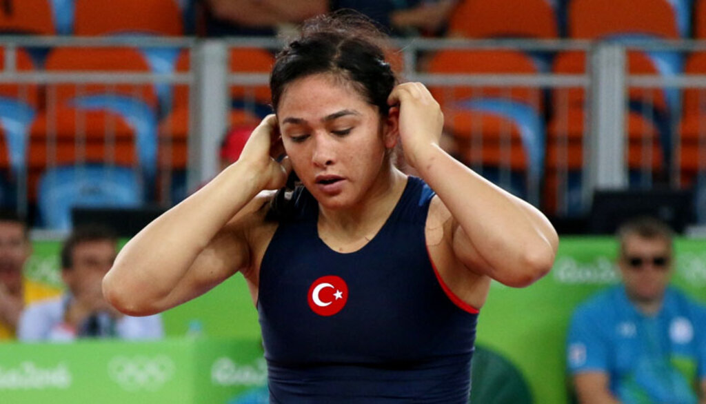 Kadınlar Serbest Güreş'te Olimpiyattan Eli Boş döndük