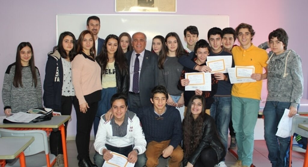 Kampüs Koleji'nde karne heyecanı