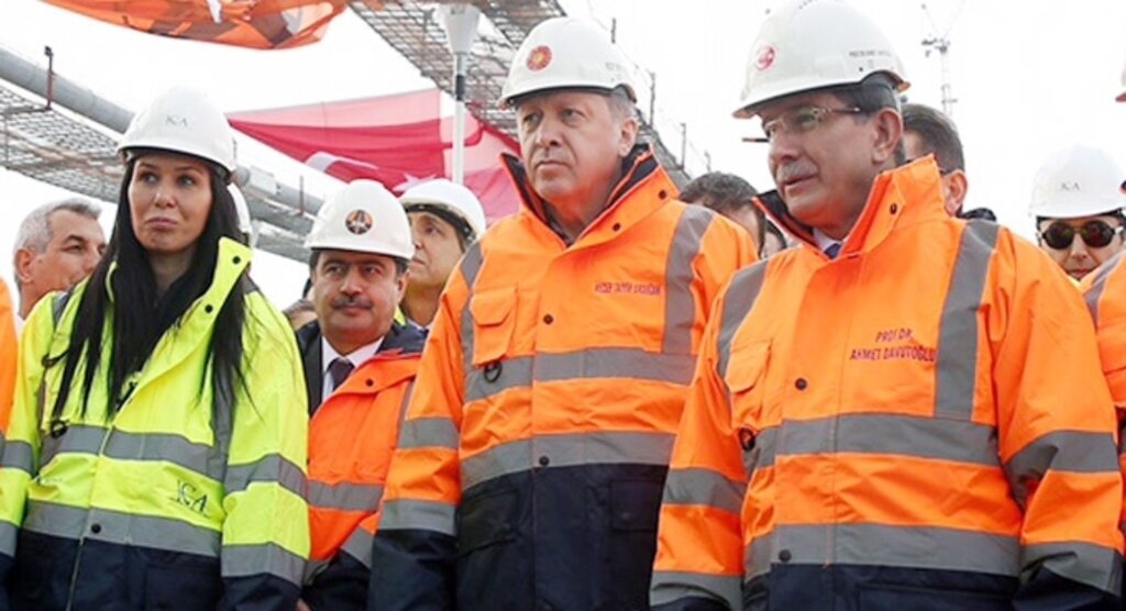 Karaaslan, Erdoğan ve Davutoğlu ile 3. köprüde yürüdü