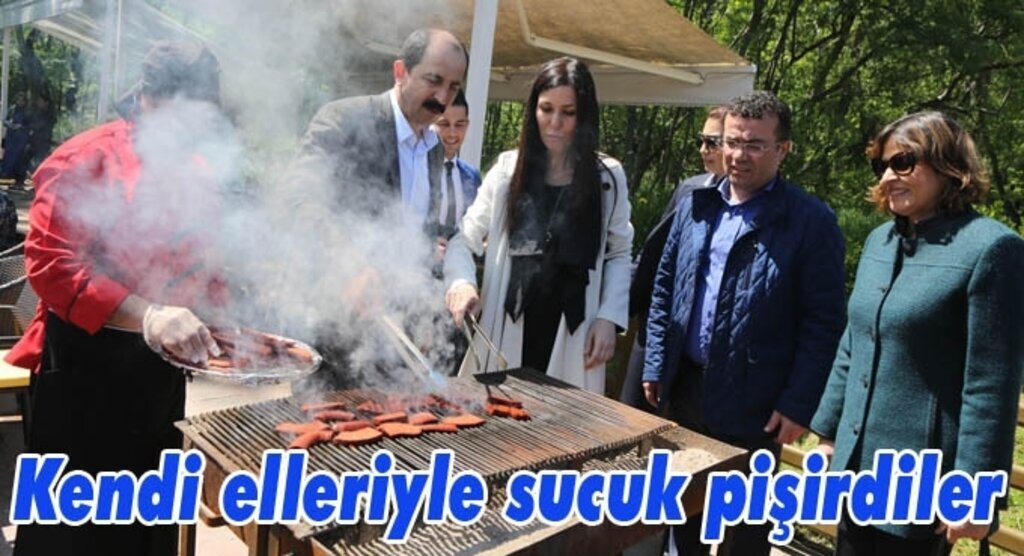 Karaaslan, Göksel ve Taşçı’dan gençlere jest