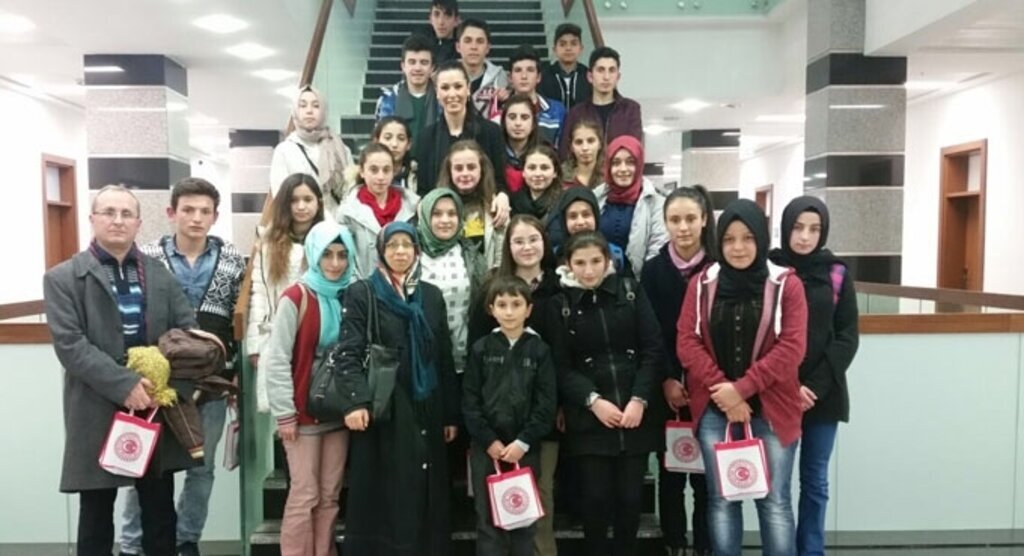 Karaaslan ziyaretçilerini ağırlamaya devam ediyor